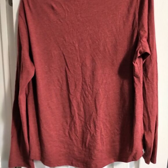 Bench long sleeve t shirt - Picture 2 of 5